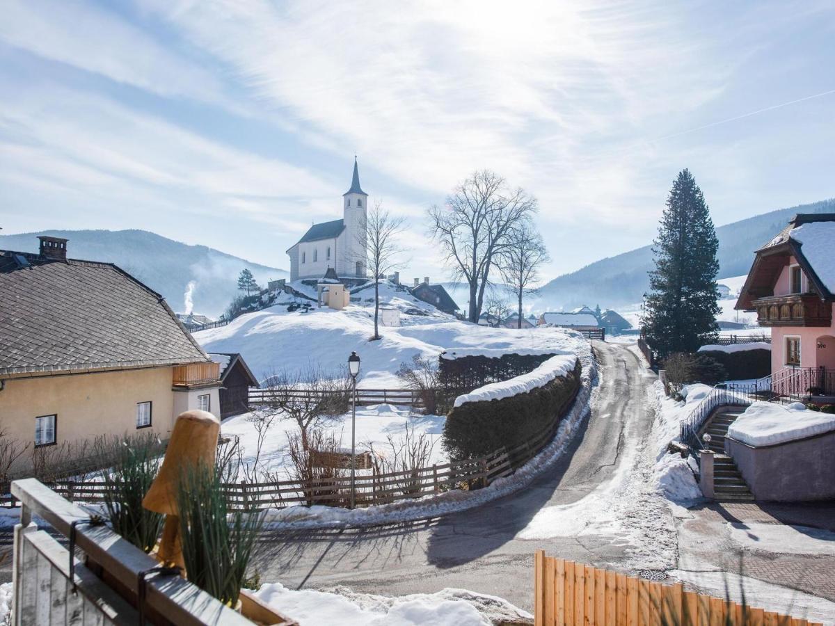 Apartment With Ski Bus On The Doorstep Mauterndorf  Ngoại thất bức ảnh